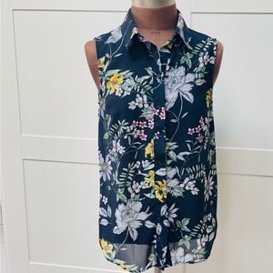H&M Sleeveless Floral Sheer Top Blouse High Low Button Front Collared Blouse